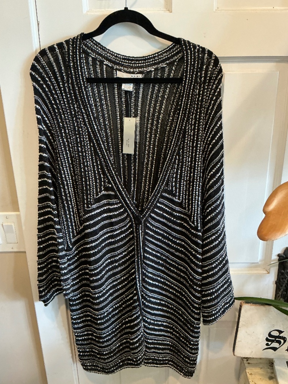 WD-NY cardigan brand new with tags! Plus size 3x